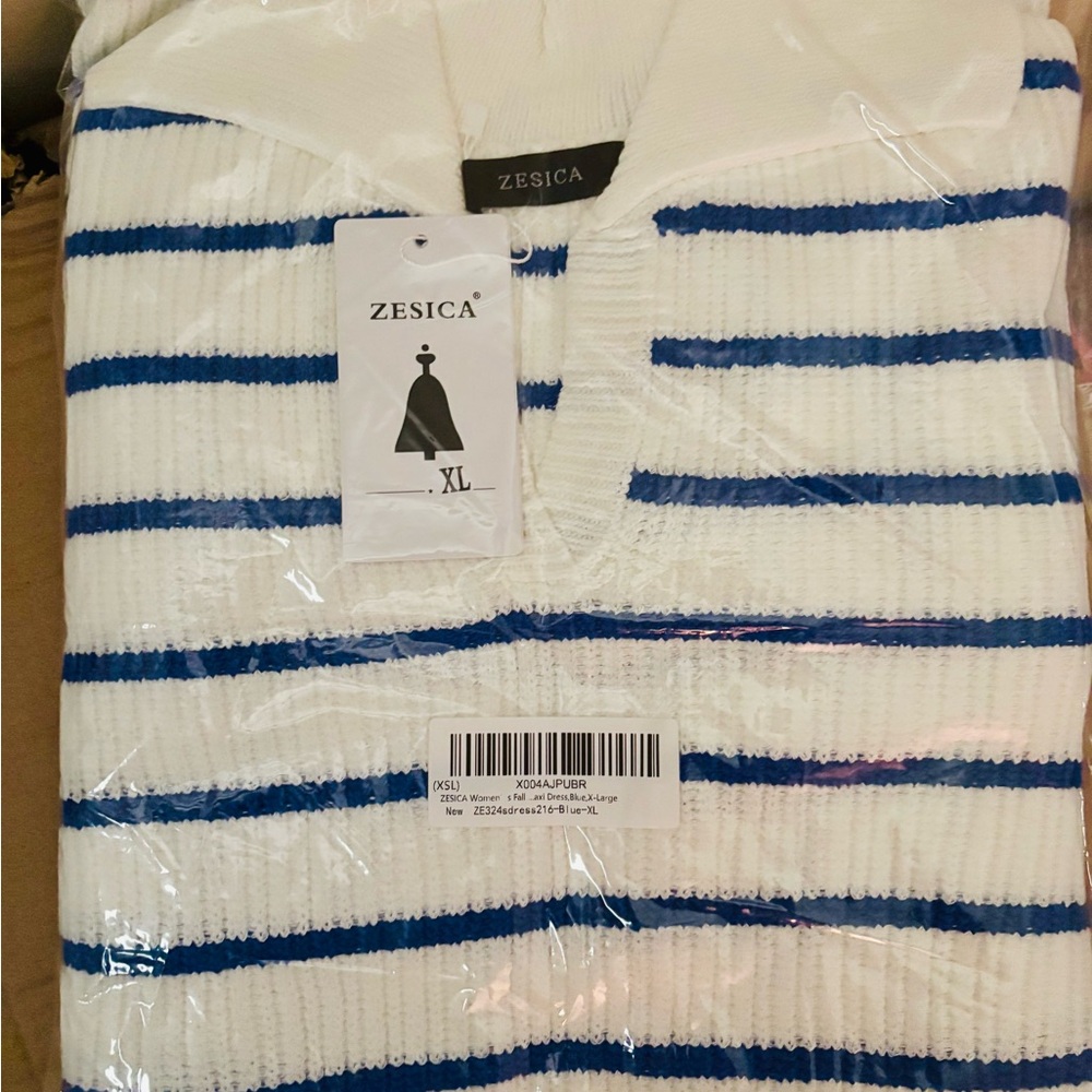 Zesica White and Blue Striped Sweater Dress XL
